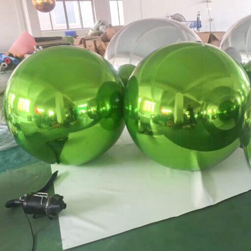 Esfera de bola de espejo inflable gigante, bola inflable colgante - verde